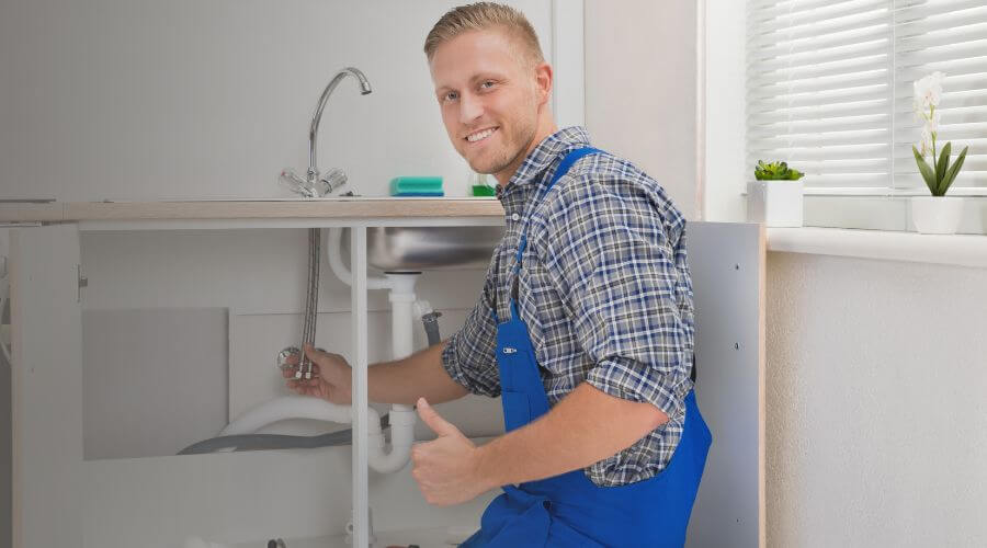 Nighttime Plumber in Van Lear, KY